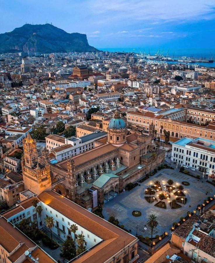 Antico Vicolo Della Cattedrale Lägenhet Palermo Exteriör bild